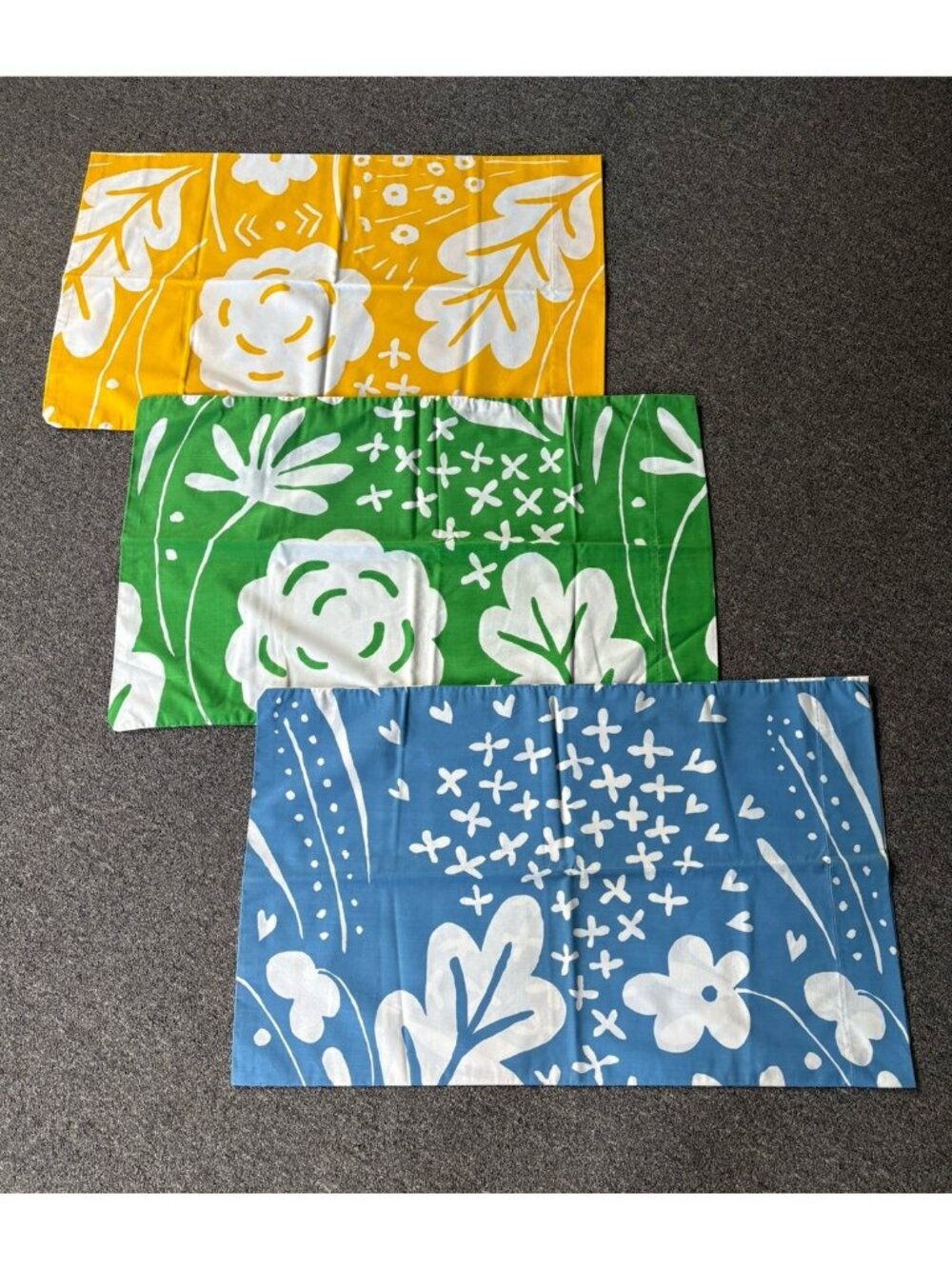 Vintage Set of 3 Standard Pillowcases made from Dan River MARIMEKKO Onni Sheets